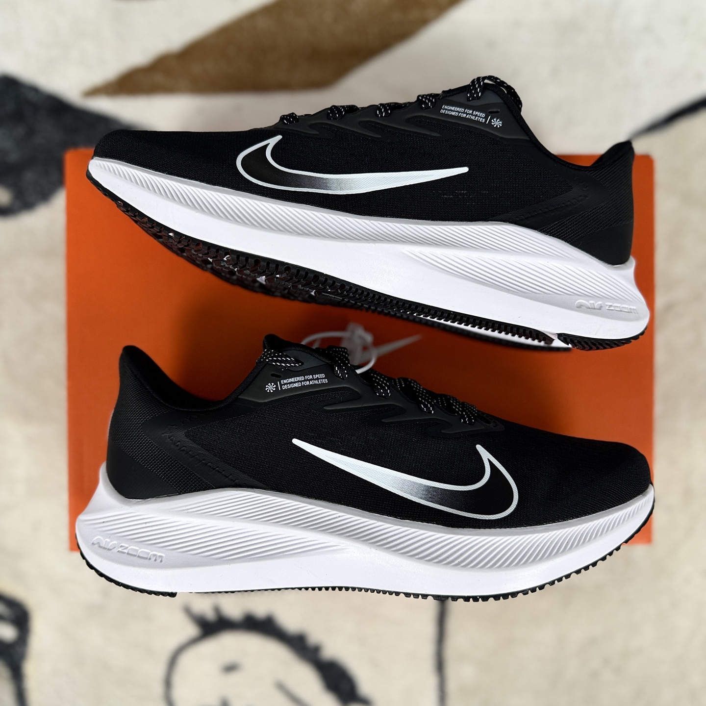Nike Zoom Winflo 7 Running Shoes - Black and White - Sizes 36-46 9 i1744056496212 1639 0 7