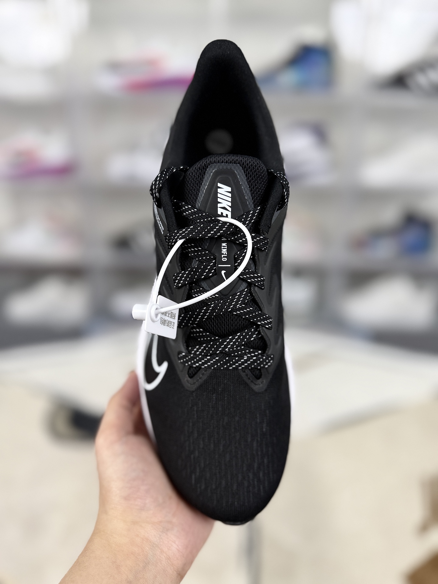 Nike Zoom Winflo 7 Running Shoes - Black and White - Sizes 36-46 5 i1744056499631 6379 0 3