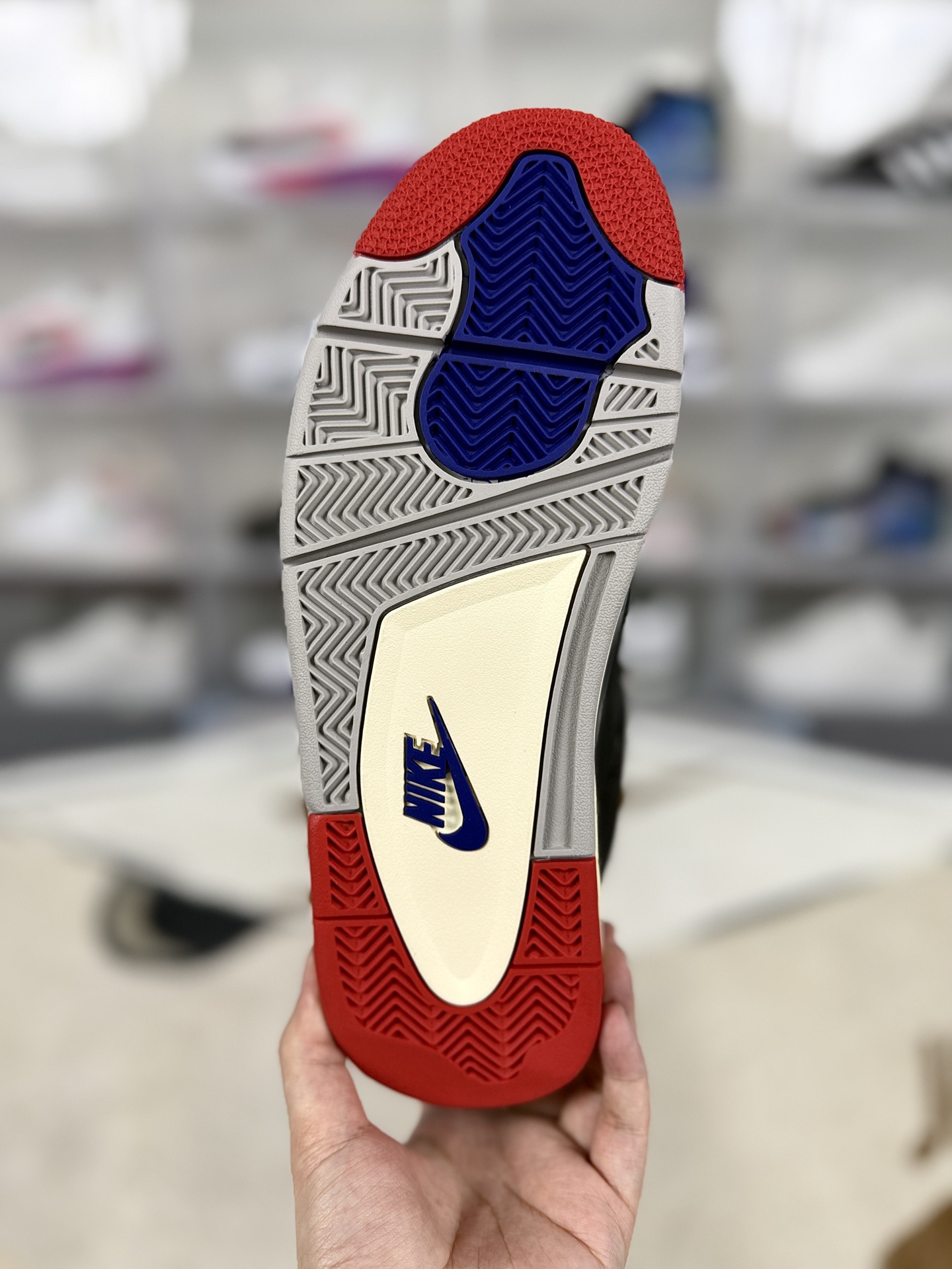 Jordan Air 4 Rare Air Laser: Comfortable, Slip-Resistant, Retro Basketball Shoes 7 i1744232801584 7364 0 4