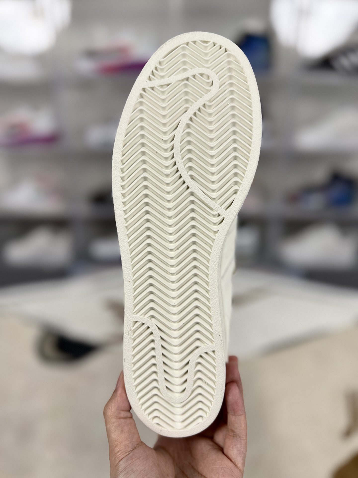 i1744232823763 3854 0 4