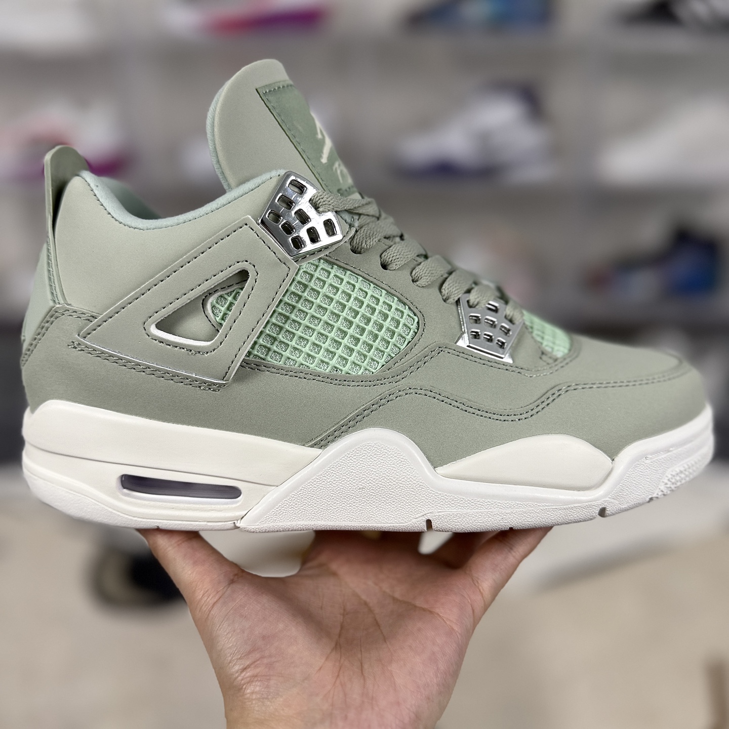 Jordan Air 4 Retro Seafoam: Cushioned, Slip-Resistant, Low-Top Basketball Shoes 8 i1744232933590 7103 0 5