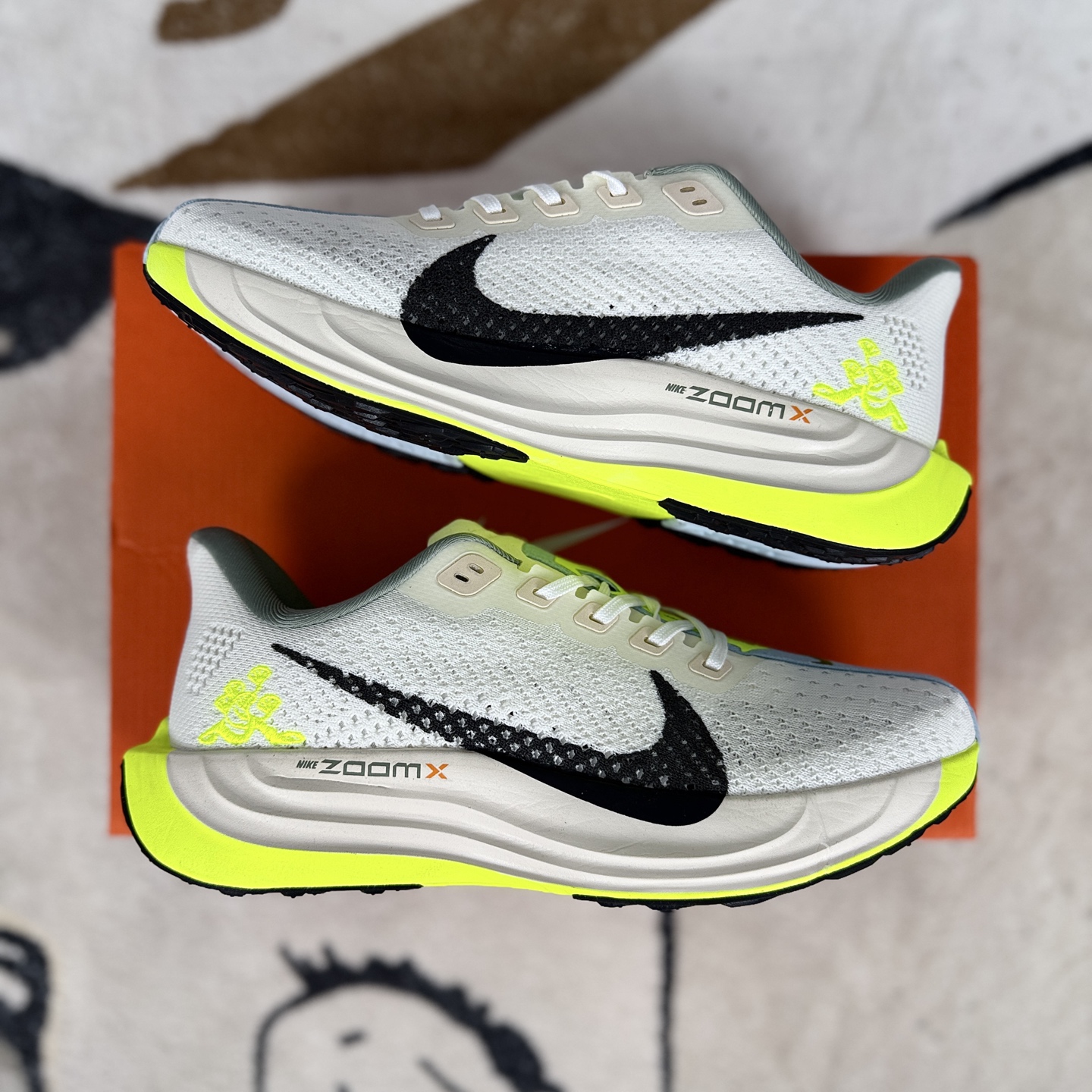 Nike Pegasus Plus Running Shoes - Comfortable, Breathable, and Durable 8 i1744491852836 6459 0 7