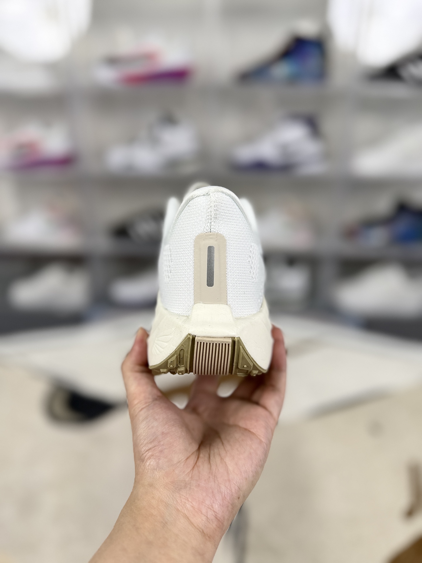 Nike Pegasus Plus White Black Running Shoes,Comfortable, Breathable, Durable 4 i1744491907099 821 0 2