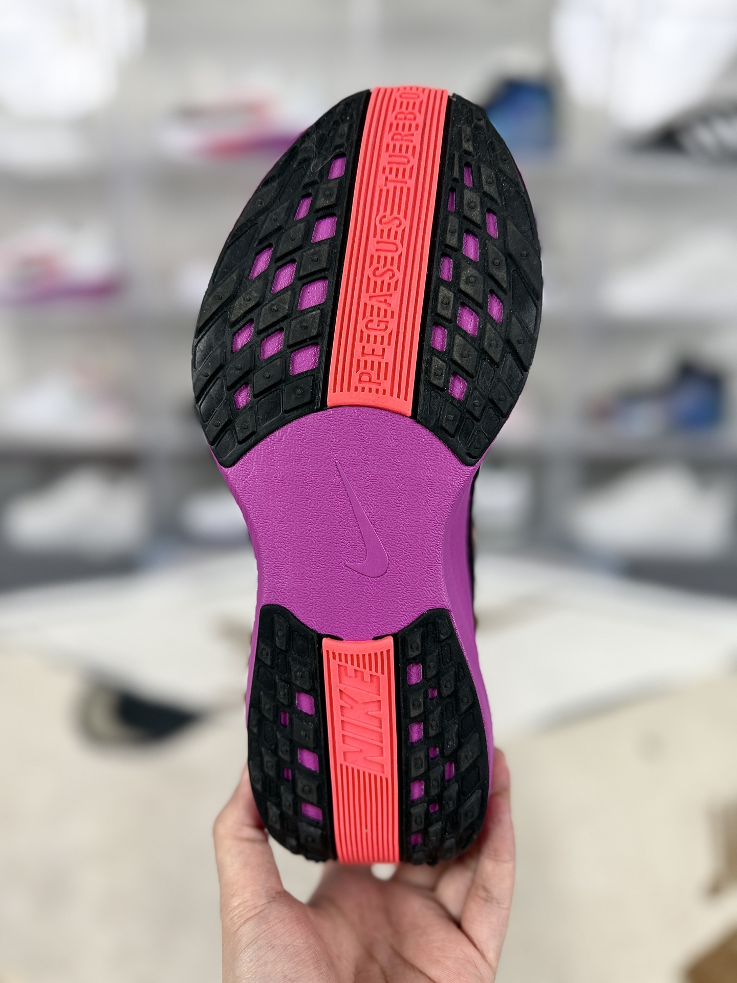 Nike Pegasus Plus Running Shoes: Comfortable, Durable, and Breathable for All 7 i1744629803987 7107 0 4