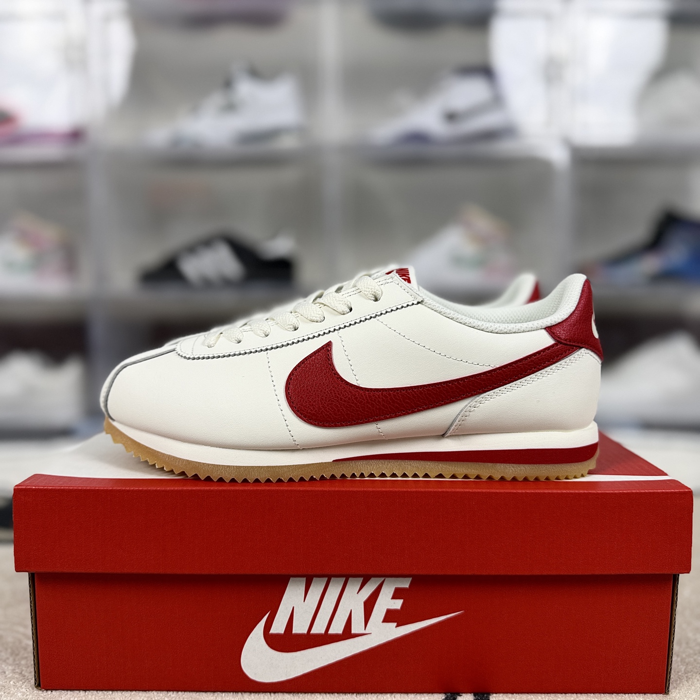 Nike Cortez Leather White Red: Classic Comfort, Timeless Style Sneakers 22 i1744666891845 5891 0 8