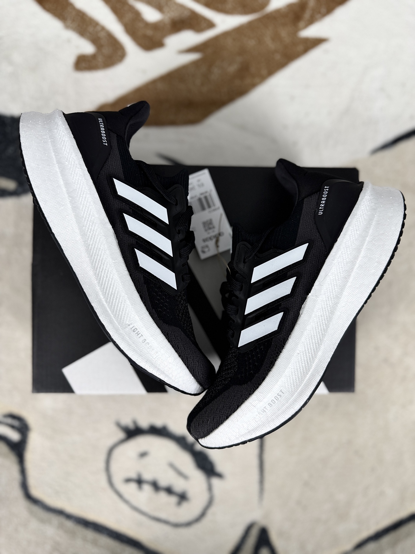 Adidas Ultraboost 5.0: Comfortable, Anti-Slip Running Shoes - Black, All Sizes 6 i1744837517894 5894 0 6