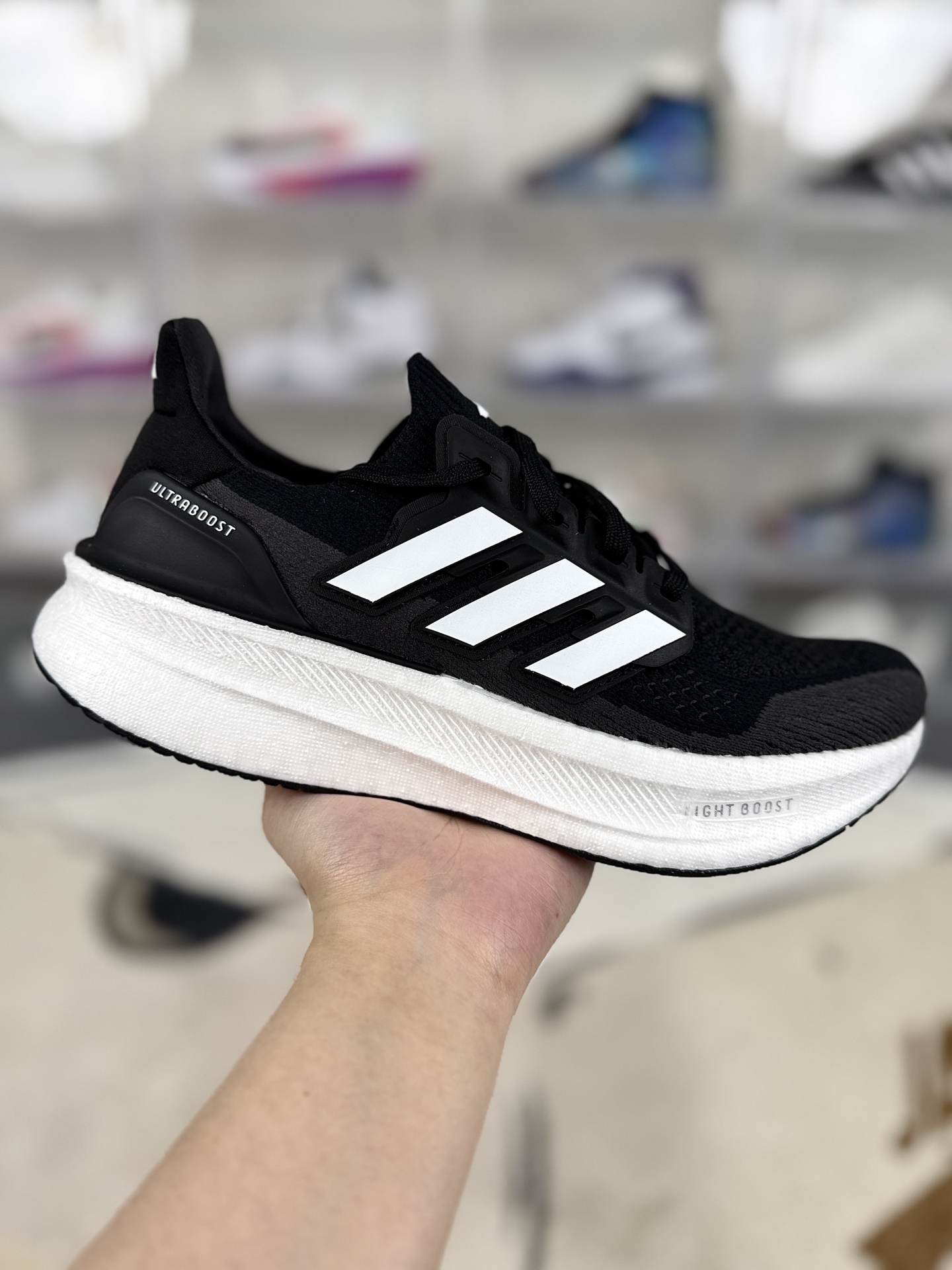Adidas Ultraboost 5.0: Comfortable, Anti-Slip Running Shoes - Black, All Sizes 2 i1744837517948 7186 0 0
