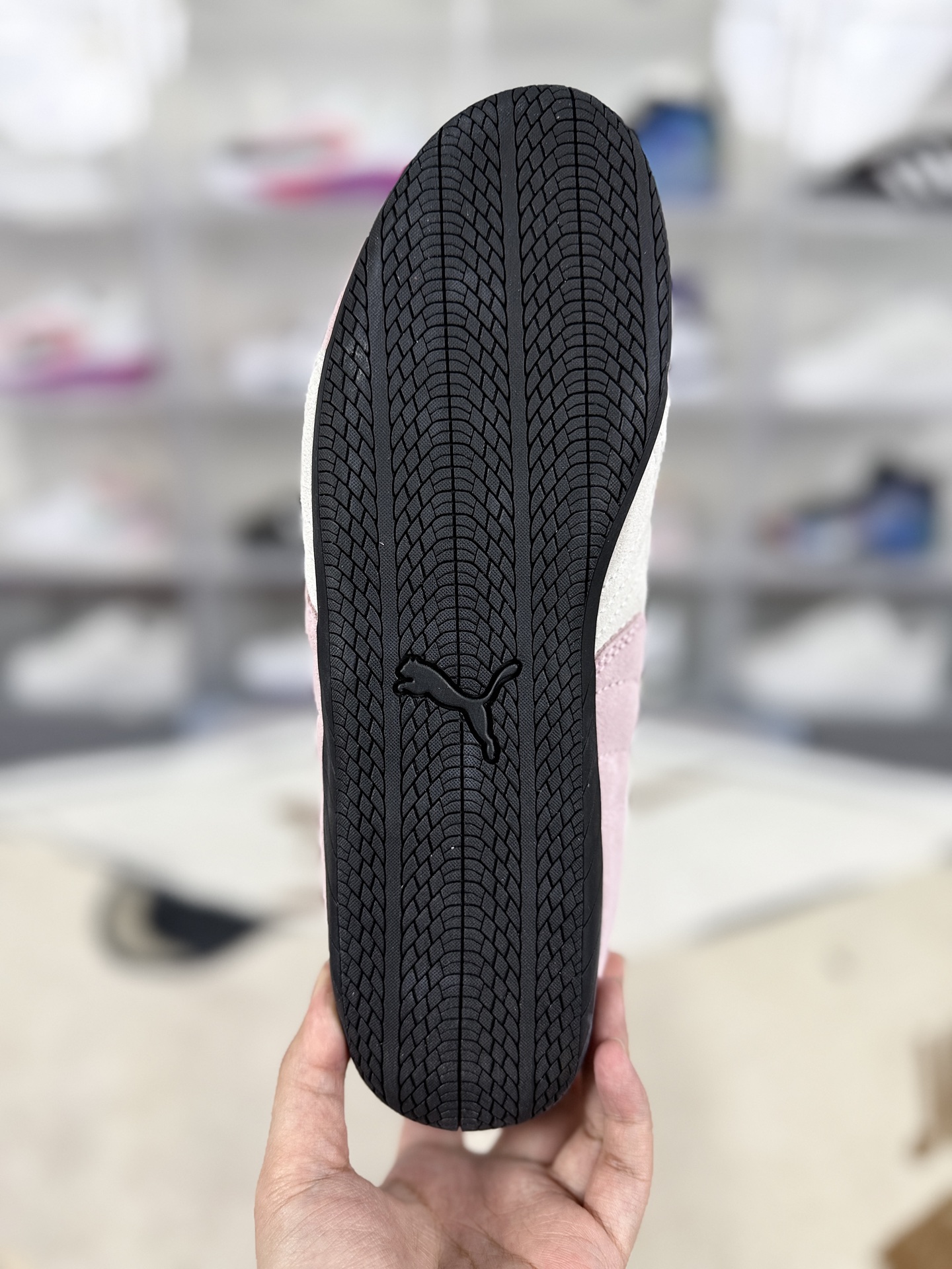 PUMA Speedcat OG Sneakers: Comfort, Style, and Performance in One Shoe 7 i1745097163332 7017 0 4