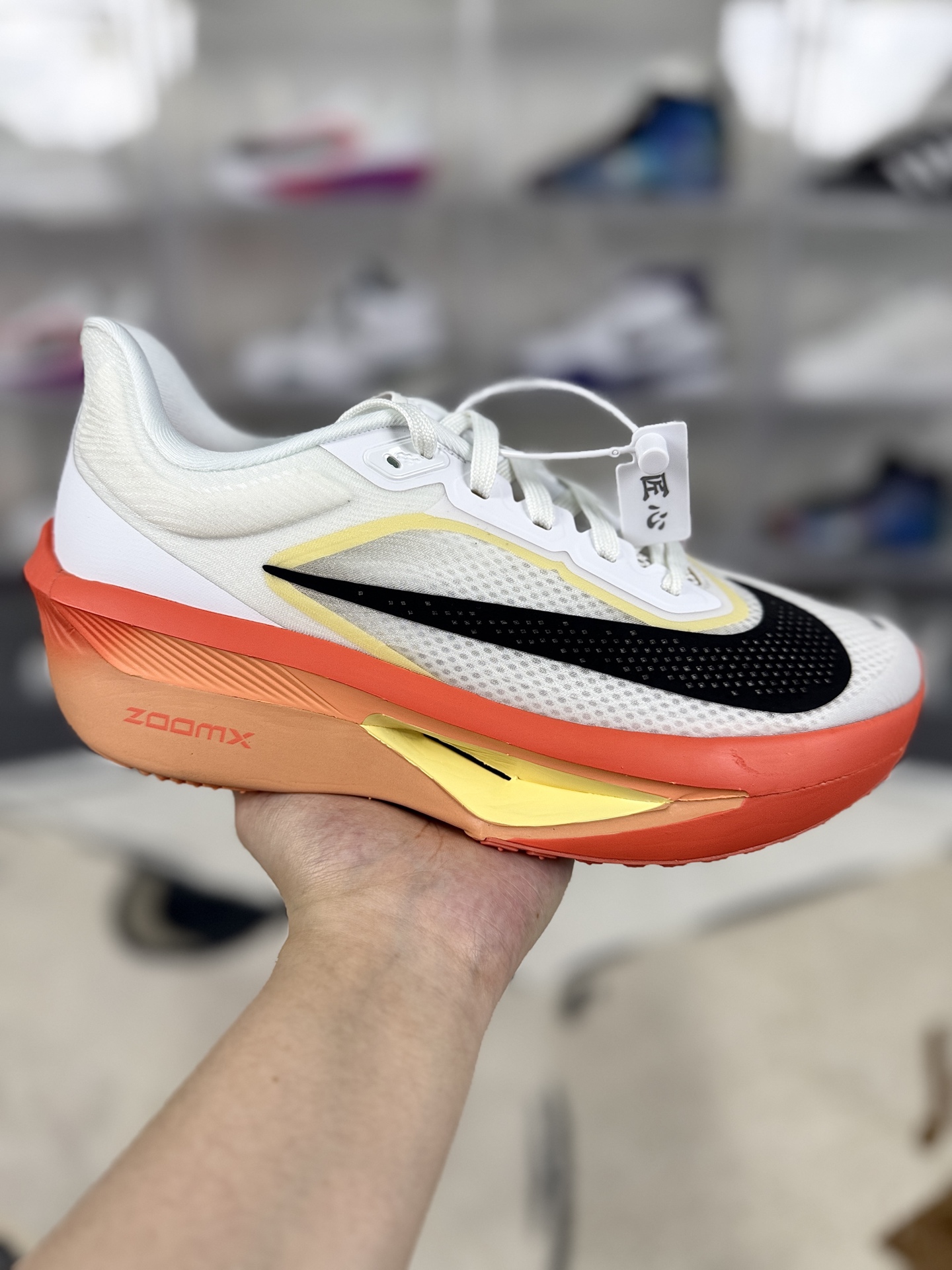 Nike Zoom Fly 6 Running Shoes - Lightweight, Comfortable, and Durable 2 i1745184930595 5423 0 0