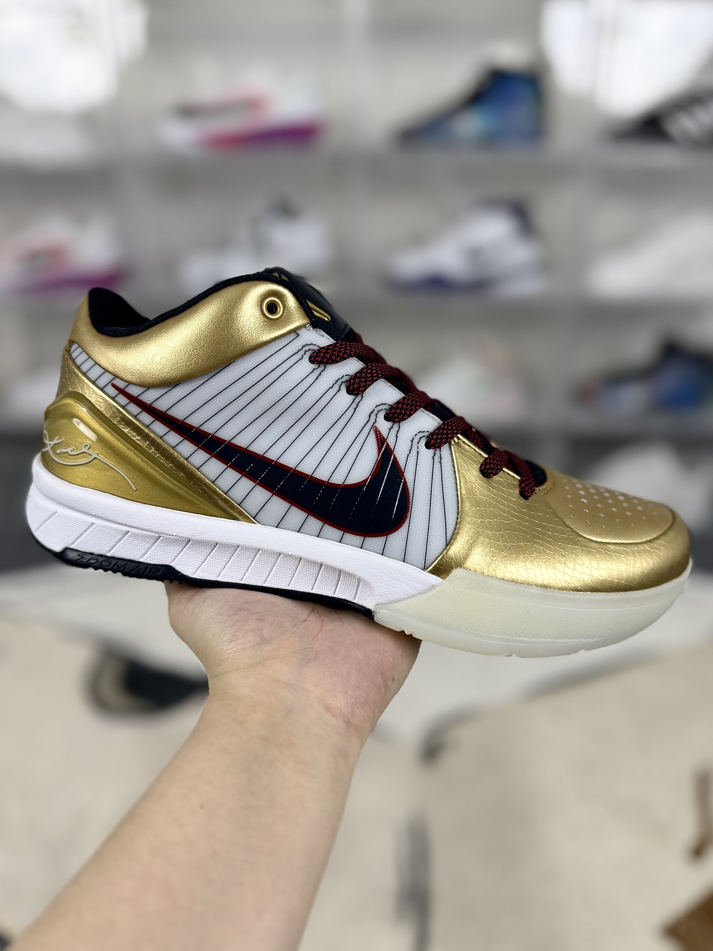 Nike Zoom Kobe 4 Protro "Gold Medal" Basketball Shoes - White, Black, Gold 1 i1745355556945 3530 0 0