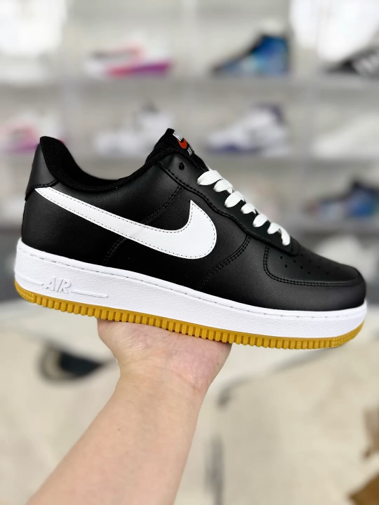 Nike Air Force 1 Low Anthracite: Classic Comfort, Modern Style