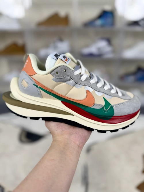 Nike x Sacai VaporWaffle: Low Top, Casual Sneakers for Men & Women 12 Nike x Sacai VaporWaffle: Low Top, Casual Sneakers for Men & Women