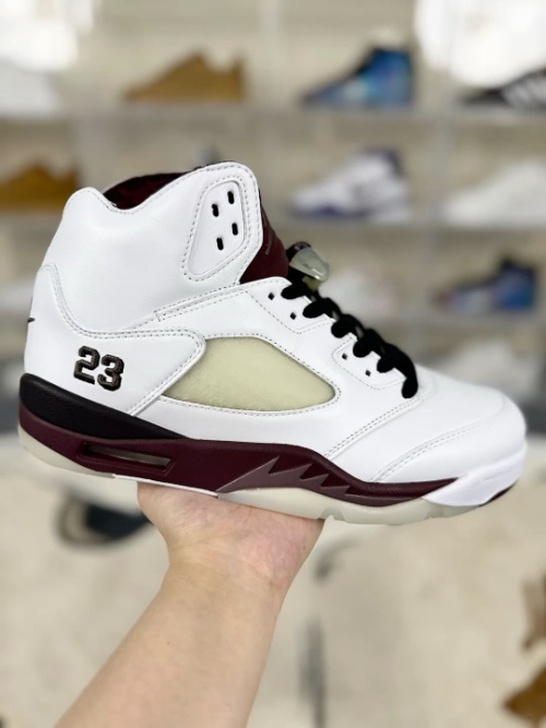 A Ma Maniére x Air Jordan 5 Retro 'Burberrygundy Crush' Basketball Shoes 2 A Ma Maniére x Air Jordan 5 Retro 'Burberrygundy Crush' Basketball Shoes