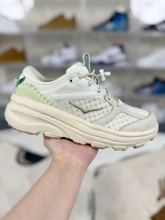Hoka One One Bondi B3 LS Beige Low Top Running Shoes - Comfort & Durability
