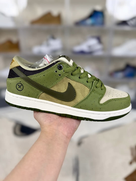 Yuto Horigome x Nike Dunk SB Low Asparagus Green White HF8022-300