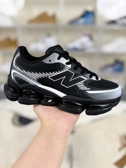 New Balance NB 2000: Comfortable Low-Top Running Shoes - Black & White 14 New Balance NB 2000: Comfortable Low-Top Running Shoes - Black & White