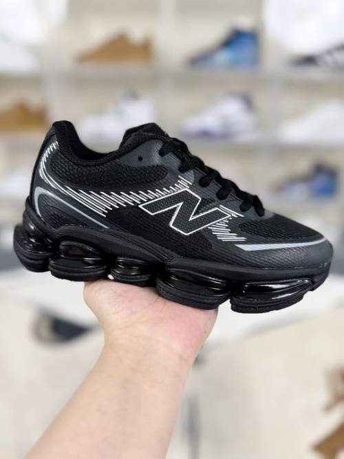 New Balance 2000 Black Silver Running Shoes Comfortable and Versatile 25 New Balance 2000 Black Silver Running Shoes Comfortable and Versatile