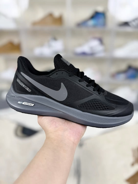 Nike Zoom Winflo 7X Running Shoes - Men's & Women's Comfort Low Top Sneakers