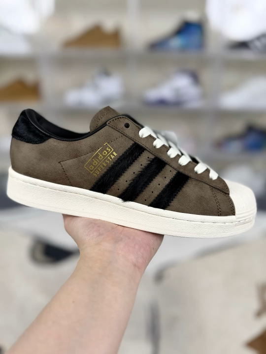 Adidas Originals Superstar Vintage Low Top Sneakers - Brown/Black Unisex