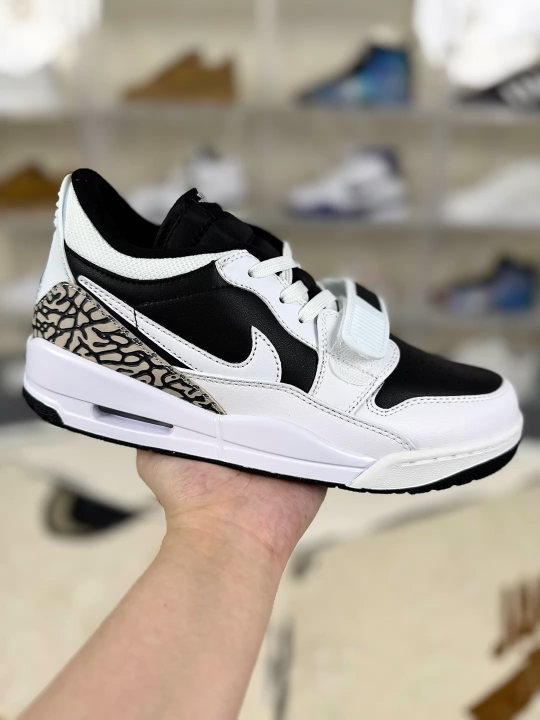 Jordan Legacy 312 Low Retro Basketball Shoes - White Black Panda Edition