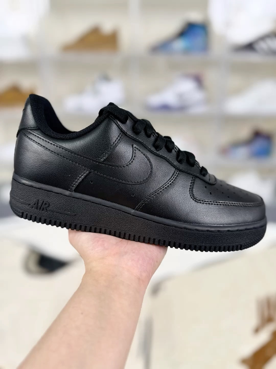 Nike Air Force 1 Low '07 - Classic Black Leather Sneakers, All-Day Comfort 1 i1752688278971 1089 0 0
