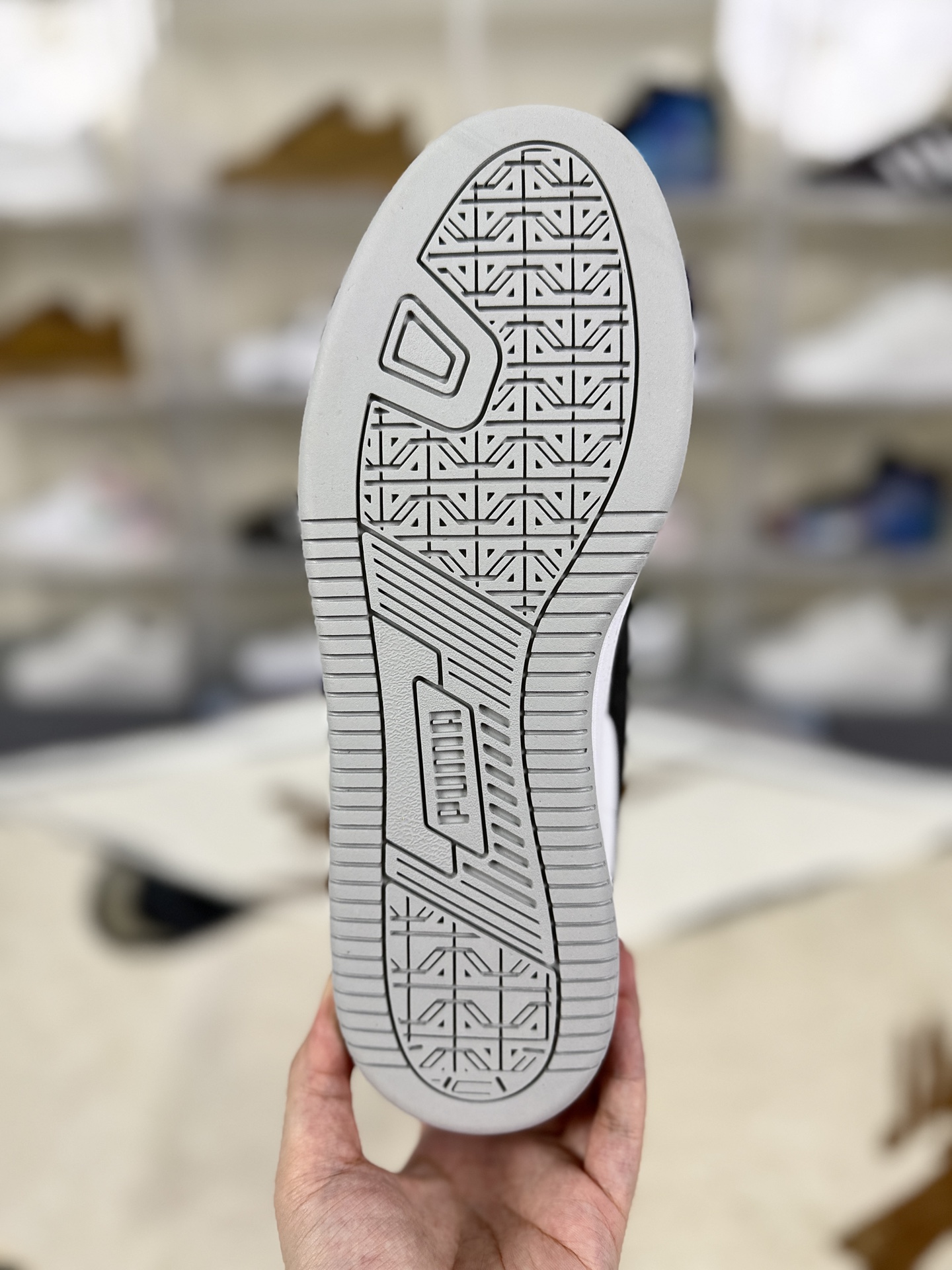 Puma Caven 2.0 Low-Top Sneakers - Durable, Comfortable, and Stylish 7 i1755885917514 4357 0 4