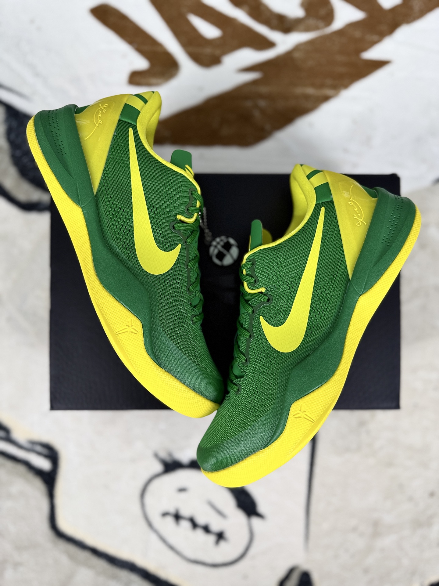 Nike Kobe 8 Oregon Ducks PE Basketball Shoes - Green/Yellow - Size 40-48.5 5 i1755886168322 7648 0 6