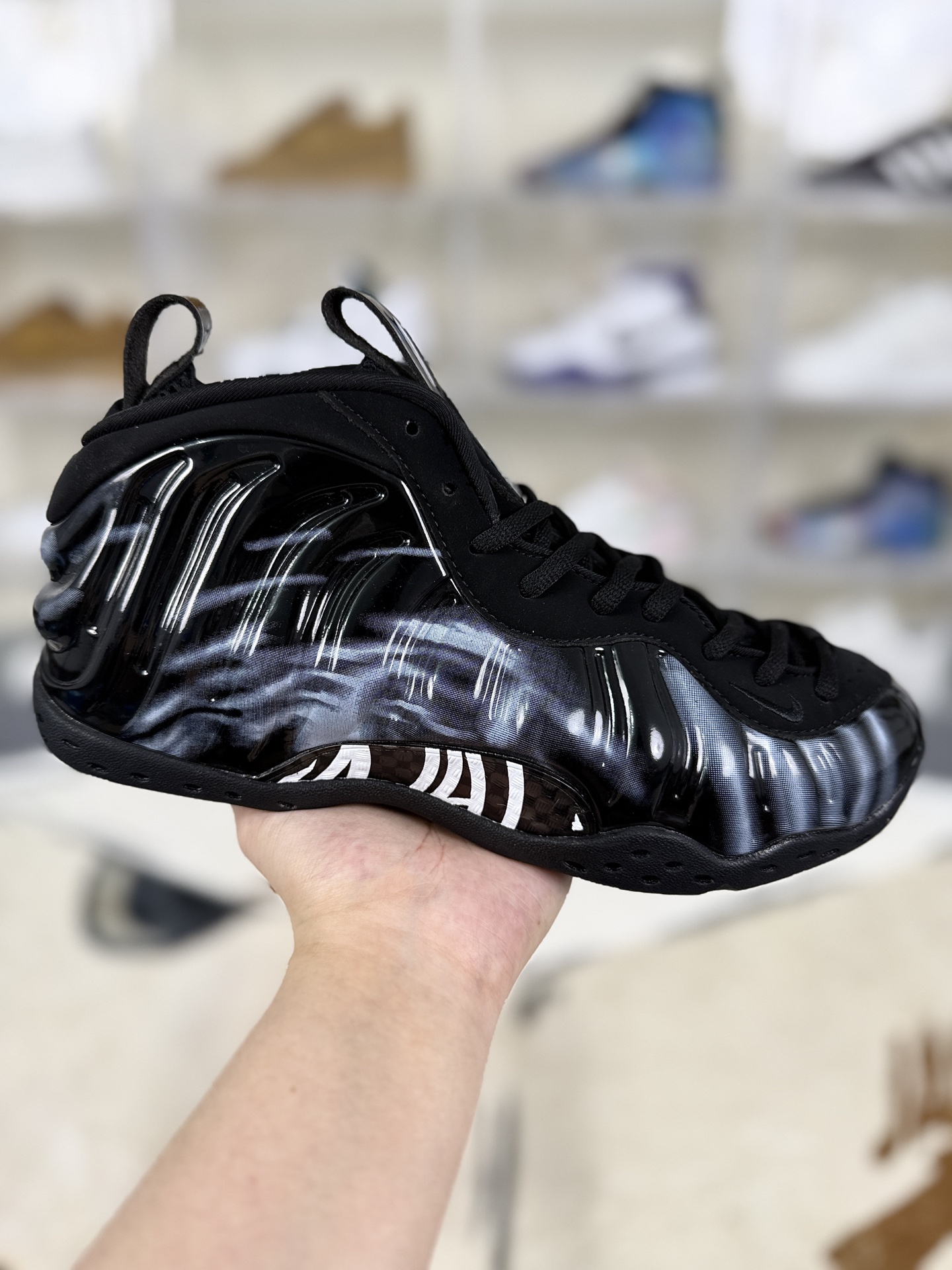 Nike Air Foamposite One 'Black White' Basketball Shoes - DM0115-002 2 i1755975346366 7495 0 0
