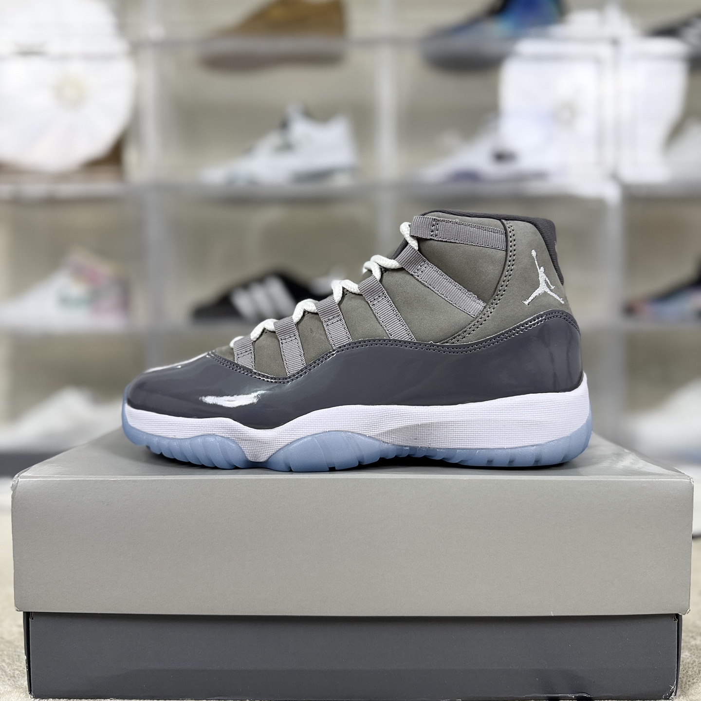 Air Jordan 11 Retro Cool Grey Fashion Mid-Top Basketball Shoes Unisex 10 i1755975381268 8751 0 8