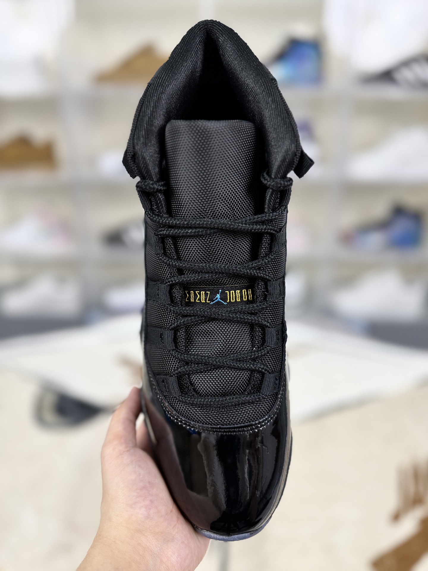 Air Jordan 11 Gamma Blue: Iconic Style, Superior Performance Basketball Shoes 5 i1755975410427 8747 0 3