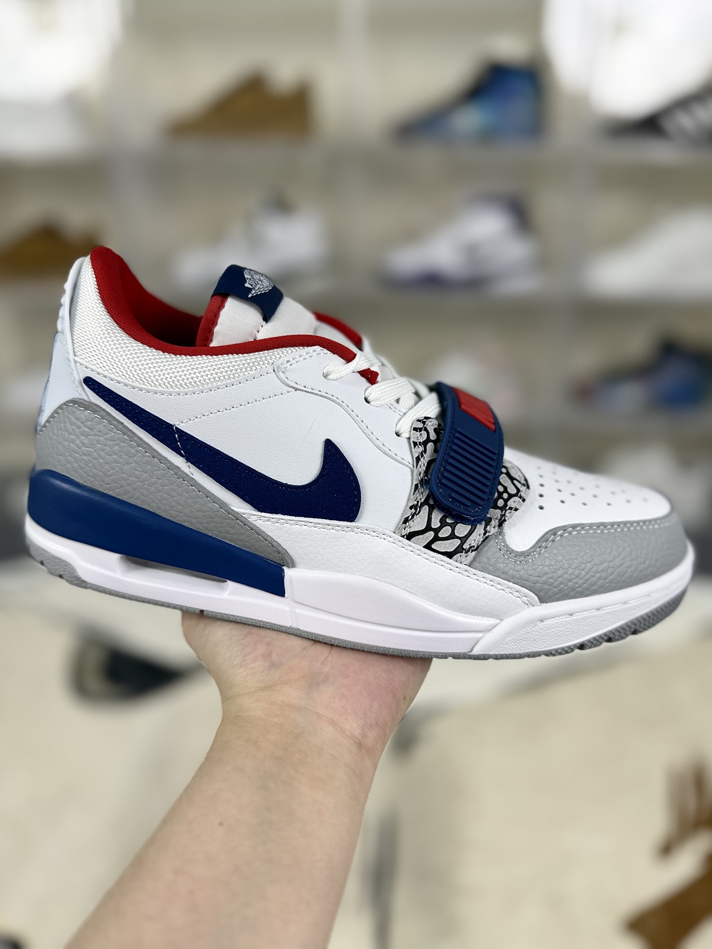 _dzJ9si9-Ox9zwgvhjkrx8sT_7yTxr4NhAjrv1_A