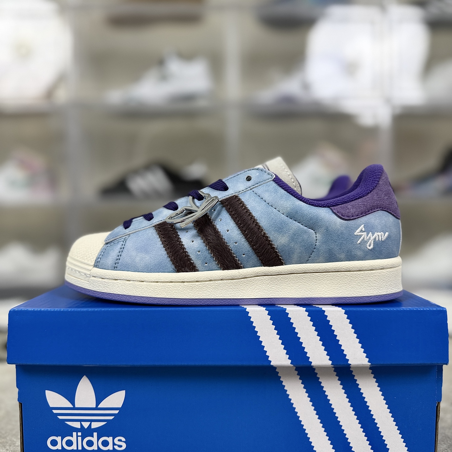 Adidas Originals Superstar 2 Blue/Purple Unisex Sneakers - Comfortable & Stylish 9 i1756316440885 774 0 8