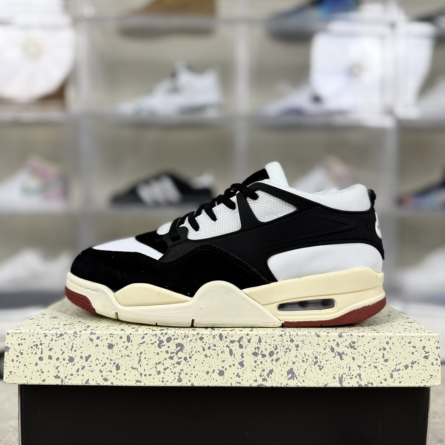 Air Jordan 4 RM Low Retro Basketball Shoes - Black & White, Comfortable & Stylish 9 i1756405204163 6554 0 8