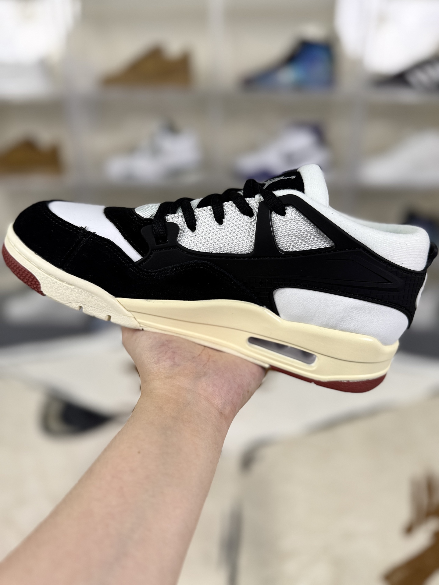 Air Jordan 4 RM Low Retro Basketball Shoes - Black & White, Comfortable & Stylish 2 i1756405204383 4593 0 1
