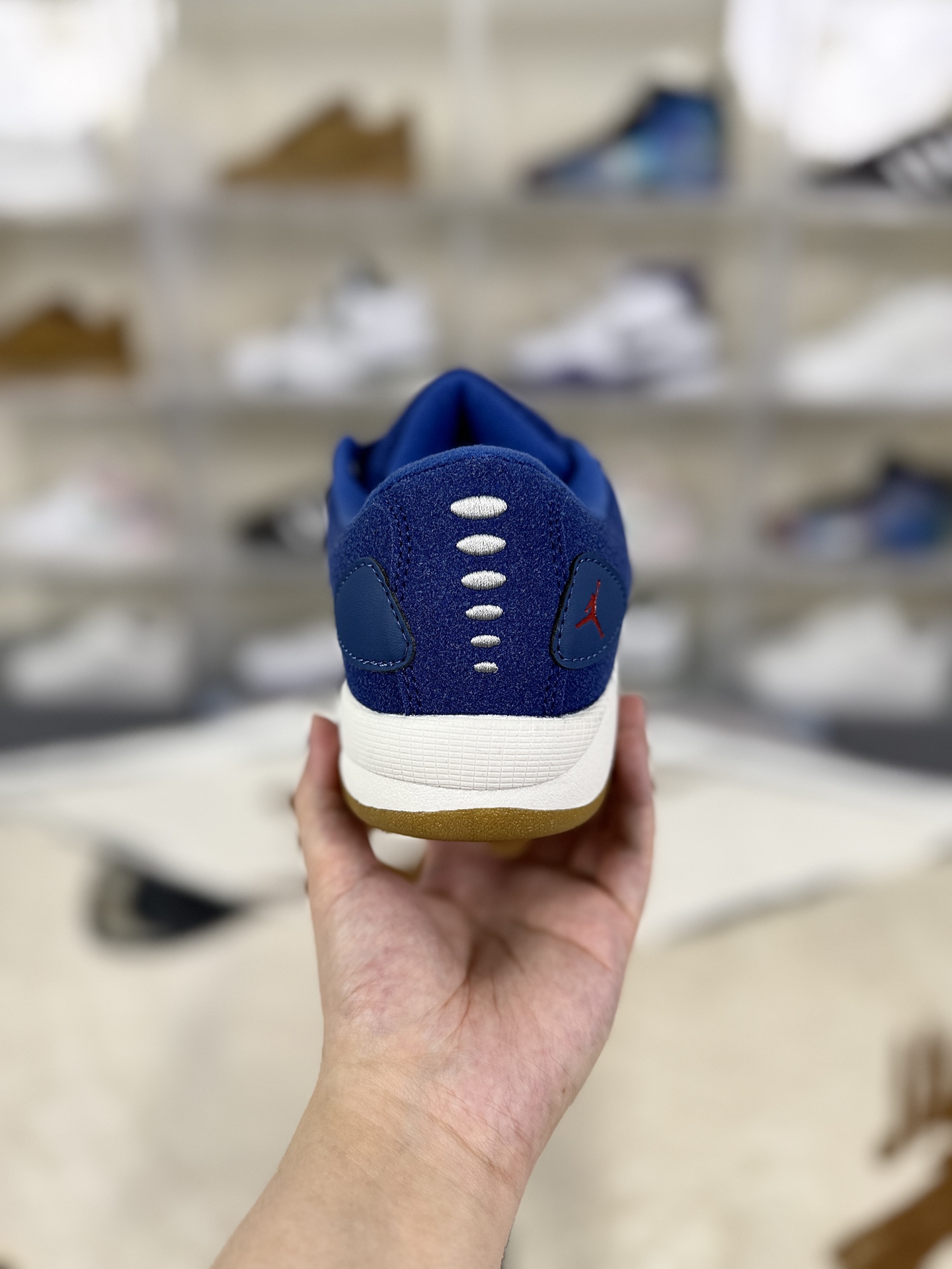 Jordan Session Low-Top Casual Sneakers - Comfortable, Stylish, IB3731-400 4 i1756405267368 3761 0 2