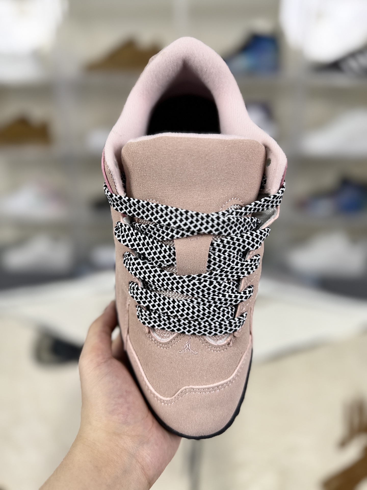 Jordan Session Low-Top IB3731-600 Casual Skateboarding Shoes in Pink 5 i1756405306814 5845 0 3