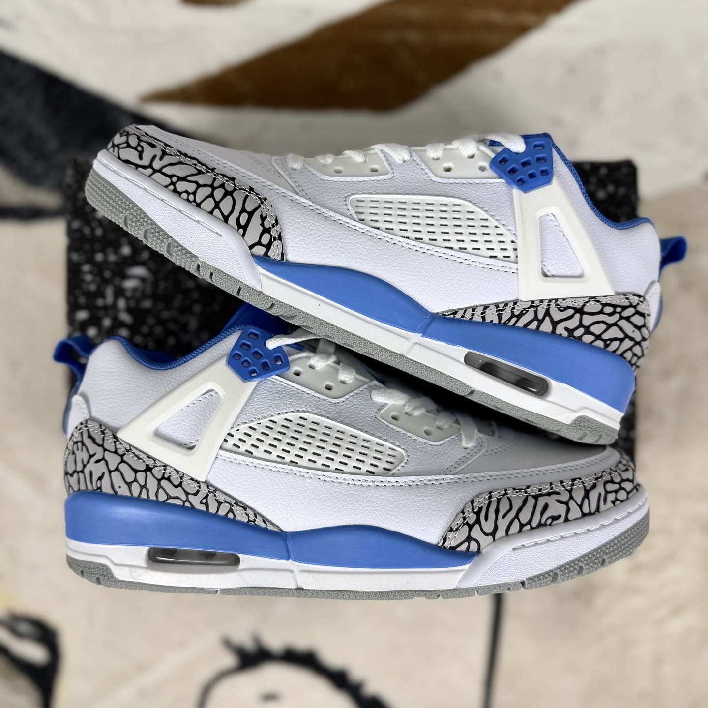 Jordan Spizike Low UNC: Comfortable, Low-Cut Retro Basketball Shoes for All 9 i1756493845841 4474 0 7
