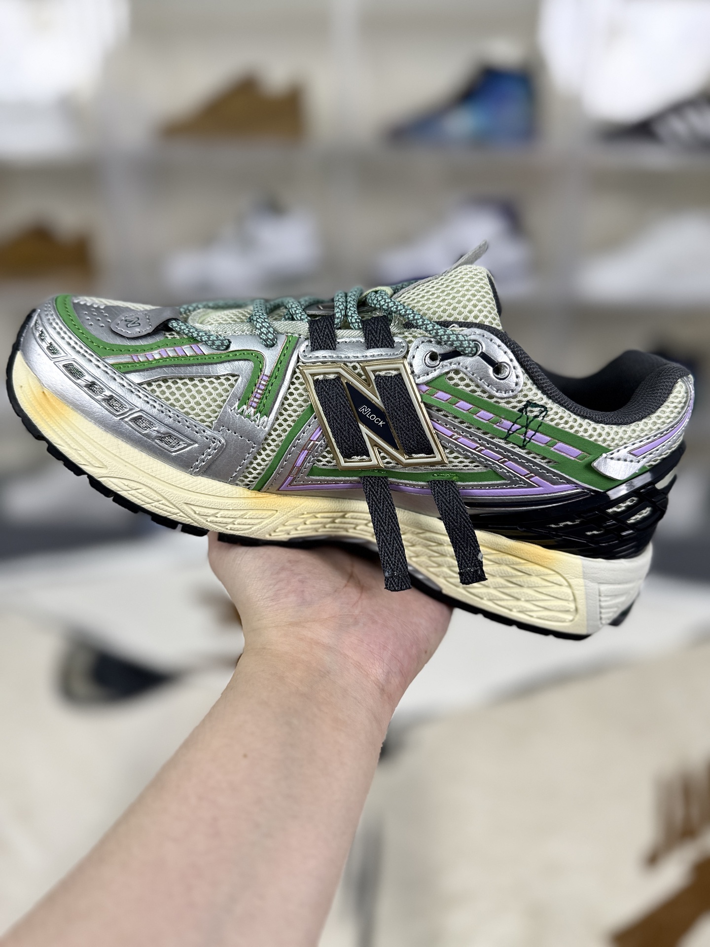 New Balance 1906R Running Shoes - Retro Style, Modern Comfort, Grey/Green 2 i1756493966366 2718 0 1