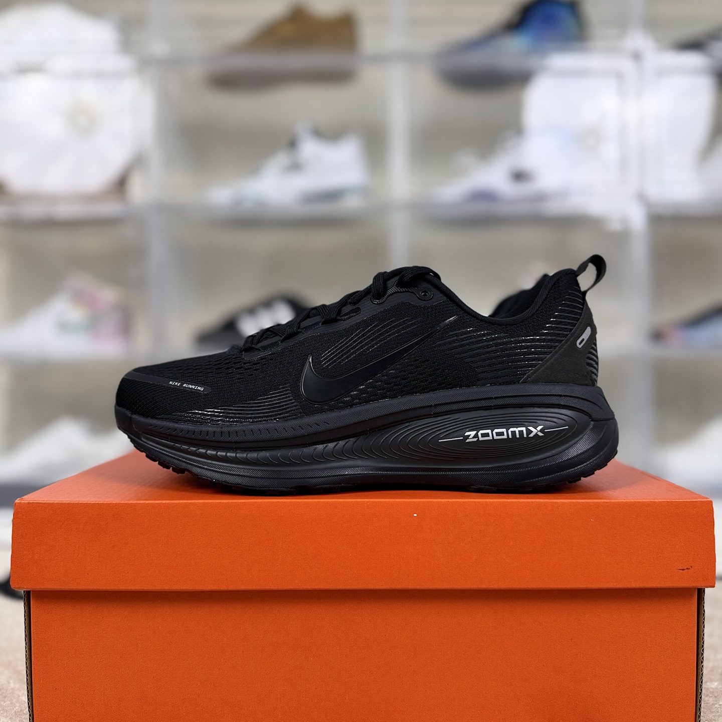 Nike Vomero 18 Black Running Shoes - Ultimate Comfort & Performance 10 i1756573305956 6974 0 8