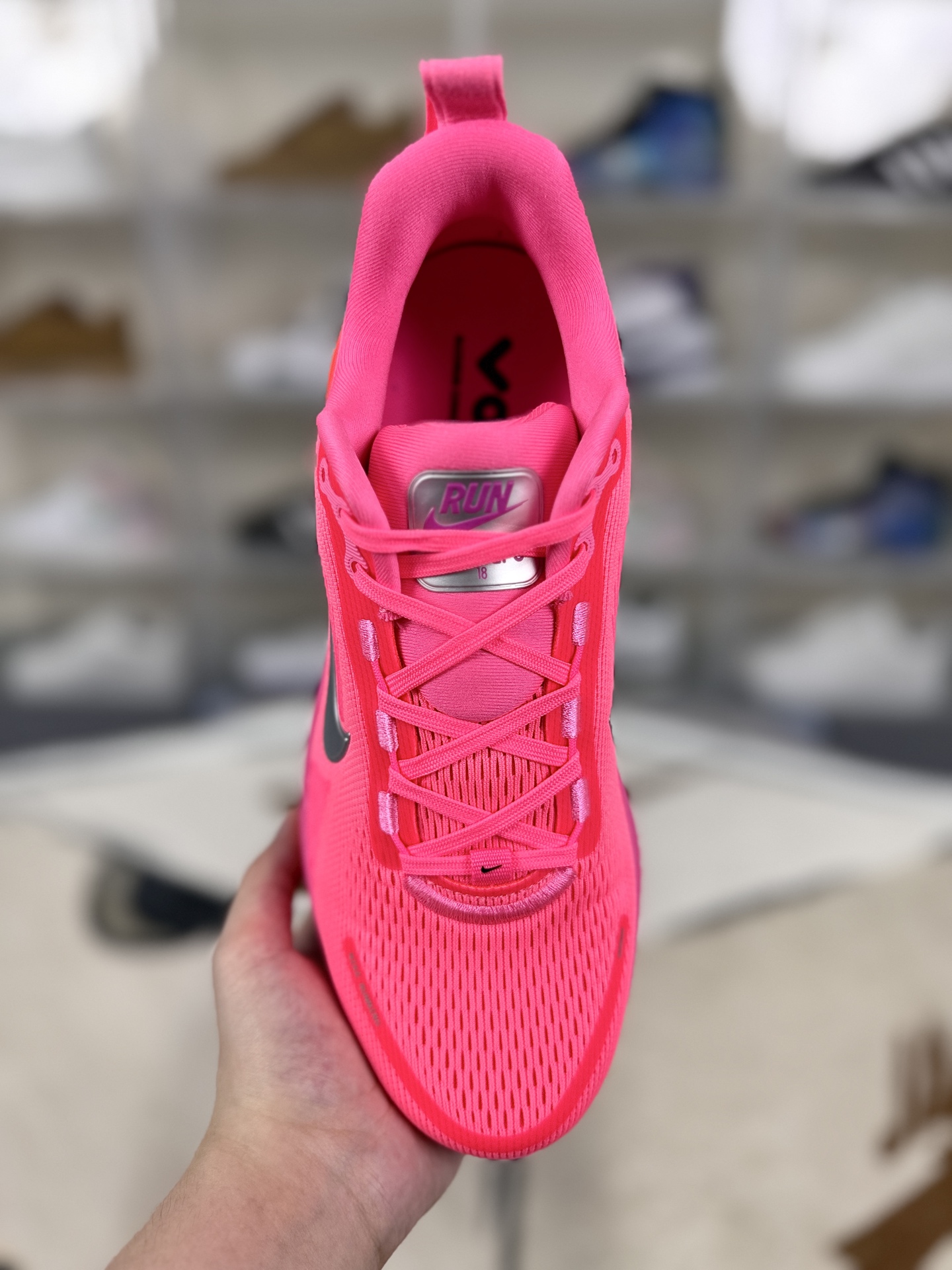 Nike Vomero 18: Comfortable, Durable, and Stylish Running Shoes for Men and Women 4 i1756573325911 1891 0 3