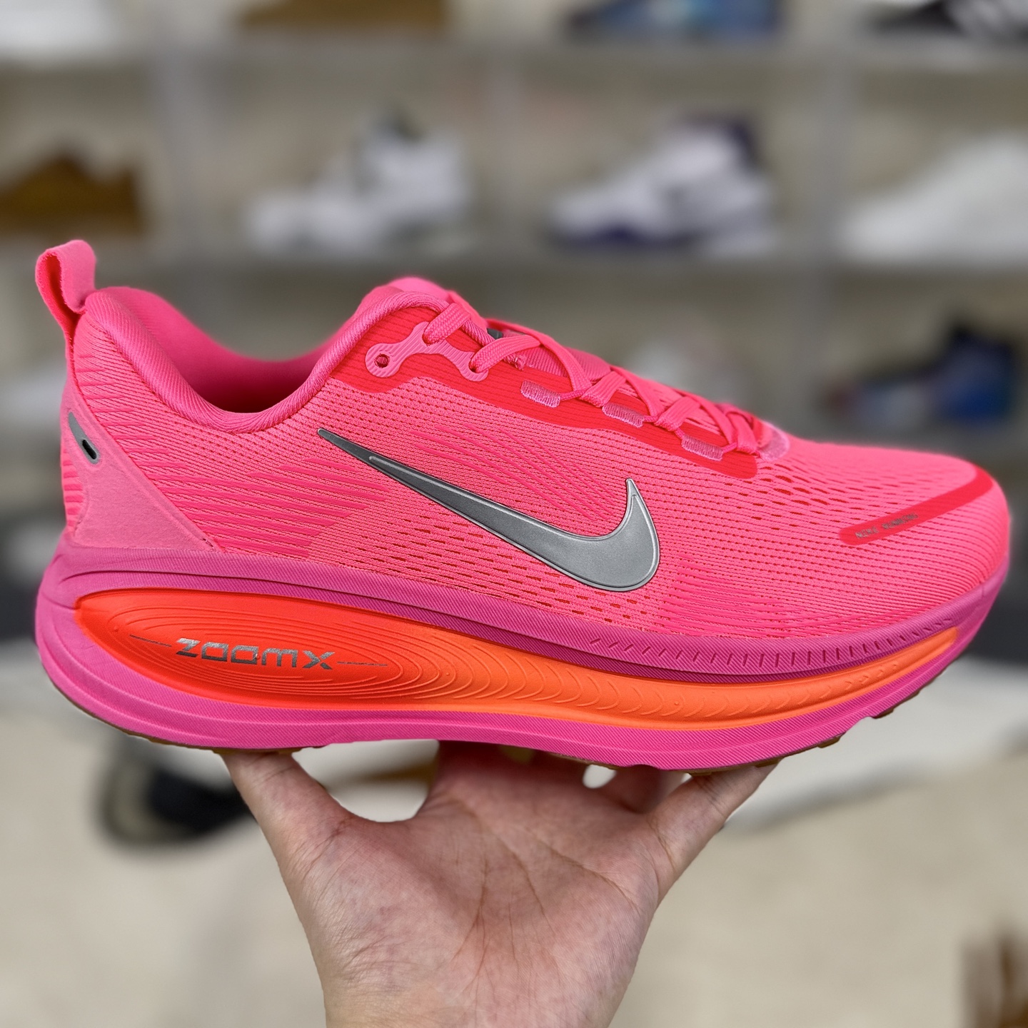 Nike Vomero 18: Comfortable, Durable, and Stylish Running Shoes for Men and Women 7 i1756573328956 449 0 5