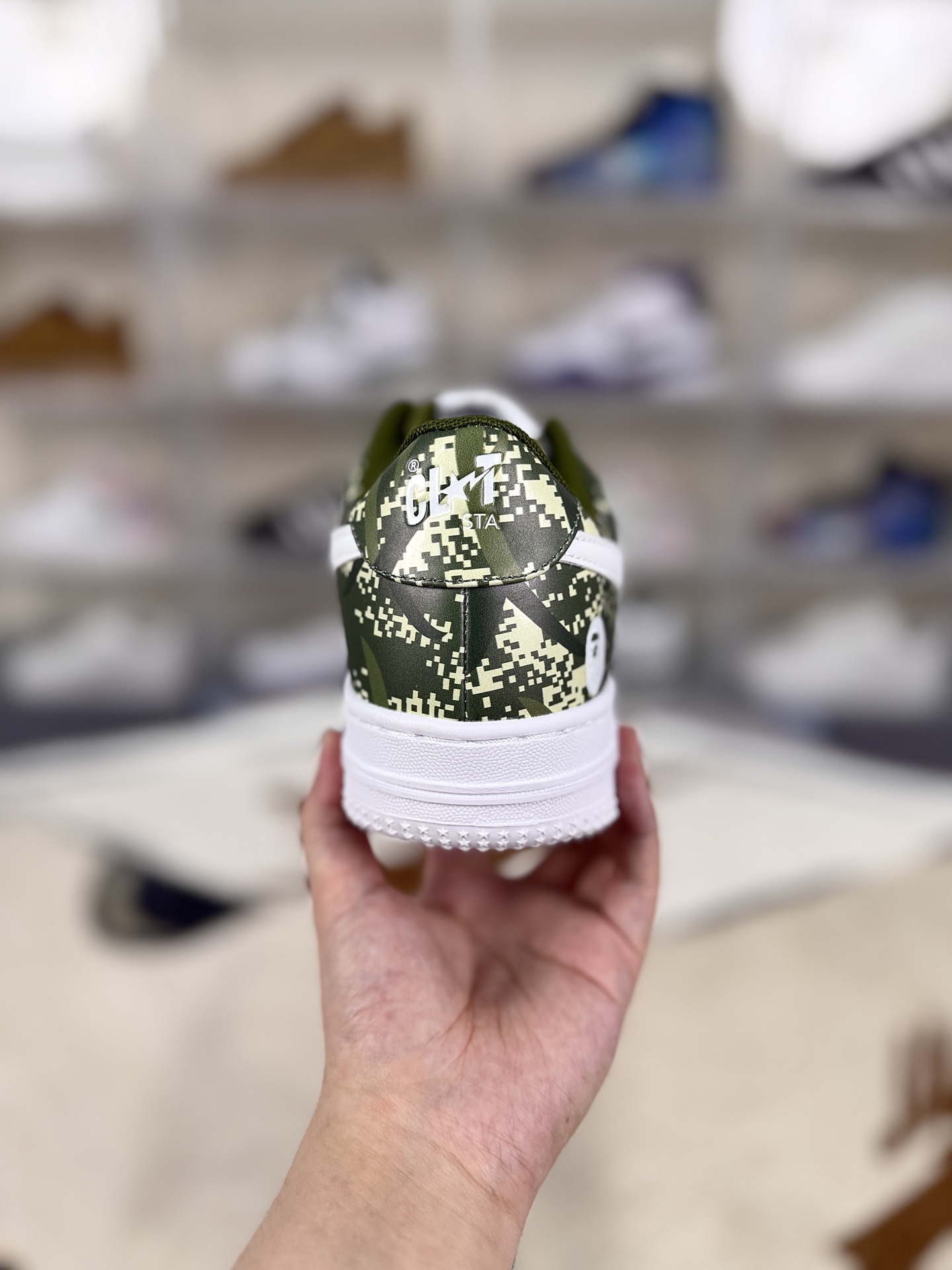A Bathing Ape BAPE STA Camo Print Cowhide Low-Top Sneakers - Unisex 3 i1756573396575 7684 0 2