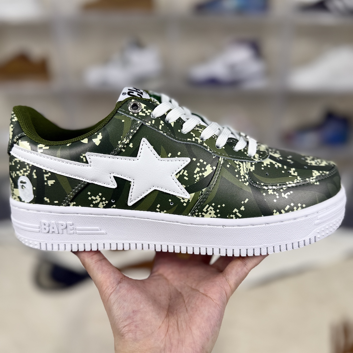 A Bathing Ape BAPE STA Camo Print Cowhide Low-Top Sneakers - Unisex 7 i1756573398589 3800 0 5