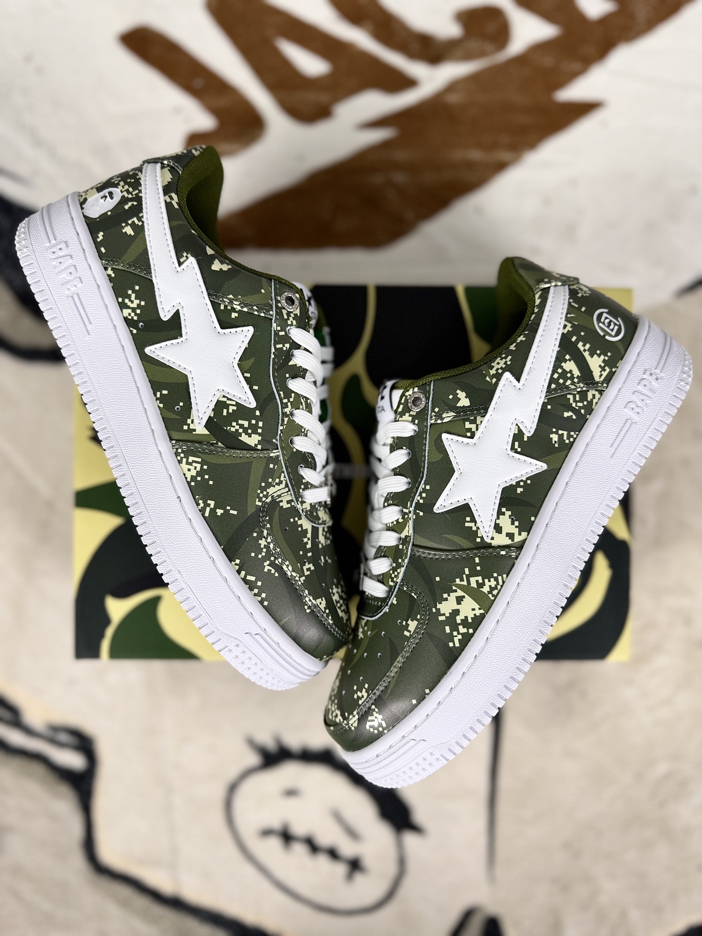 A Bathing Ape BAPE STA Camo Print Cowhide Low-Top Sneakers - Unisex 5 i1756573398728 6559 0 6