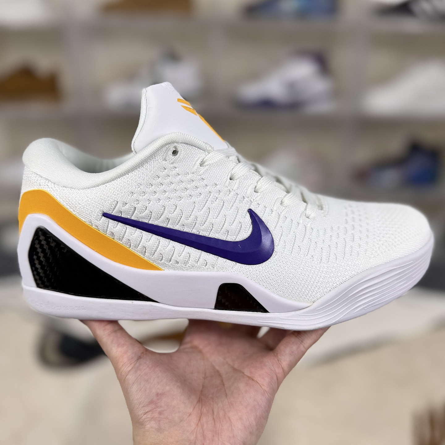 Nike Kobe 9 Elite Low Protro: White/Purple Basketball Shoes with Cushioning 7 i1756662881808 7531 0 5