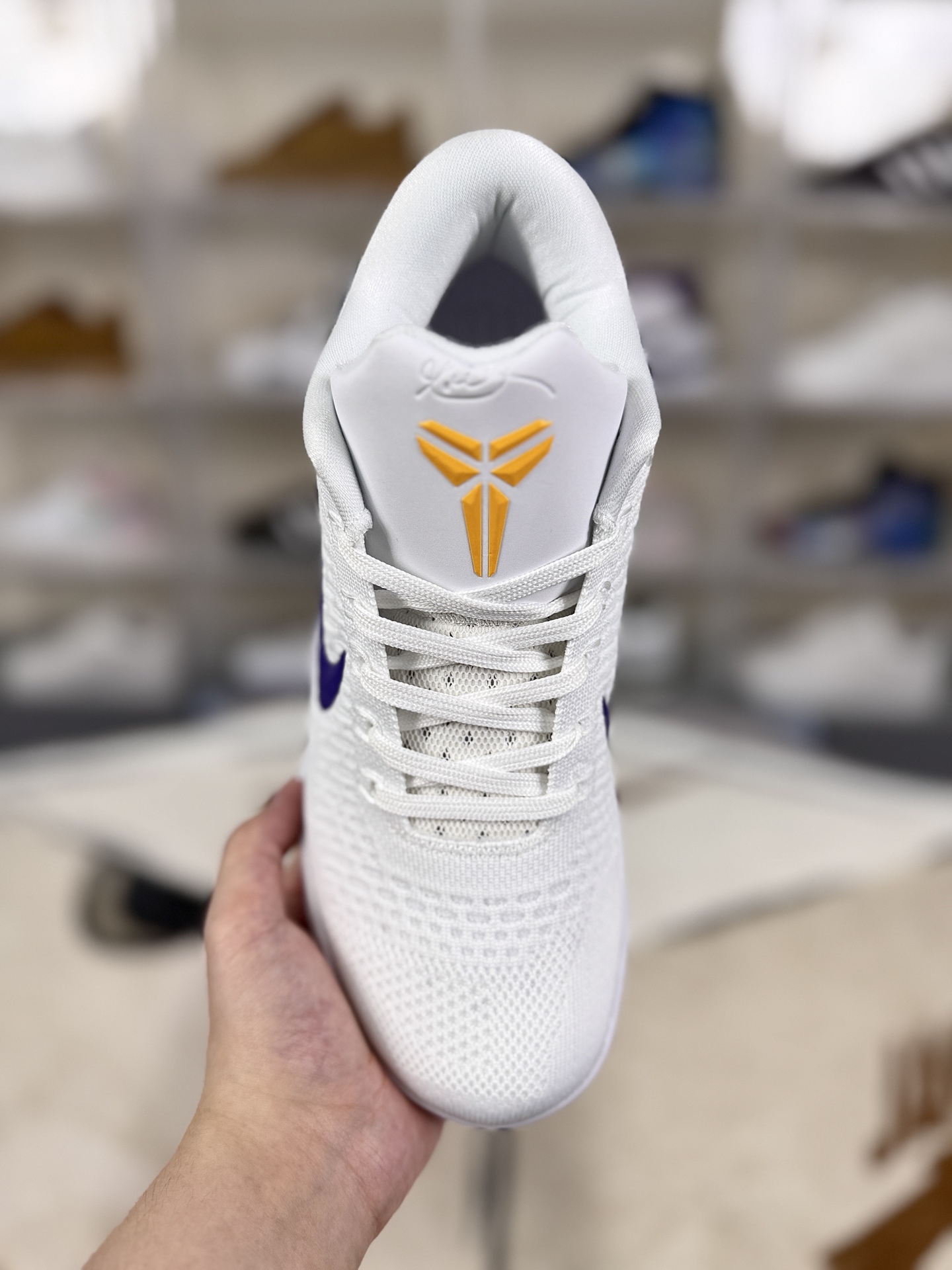 Nike Kobe 9 Elite Low Protro: White/Purple Basketball Shoes with Cushioning 4 i1756662881977 2934 0 3