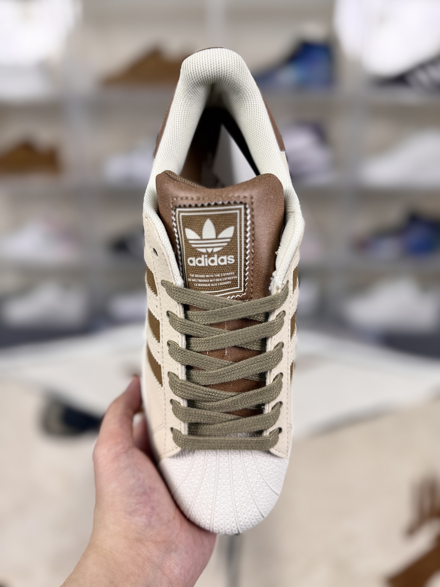 Adidas Originals Superstar Low Top Sneakers - Classic Comfort & Style, Unisex 5 i1756748550246 1792 0 3