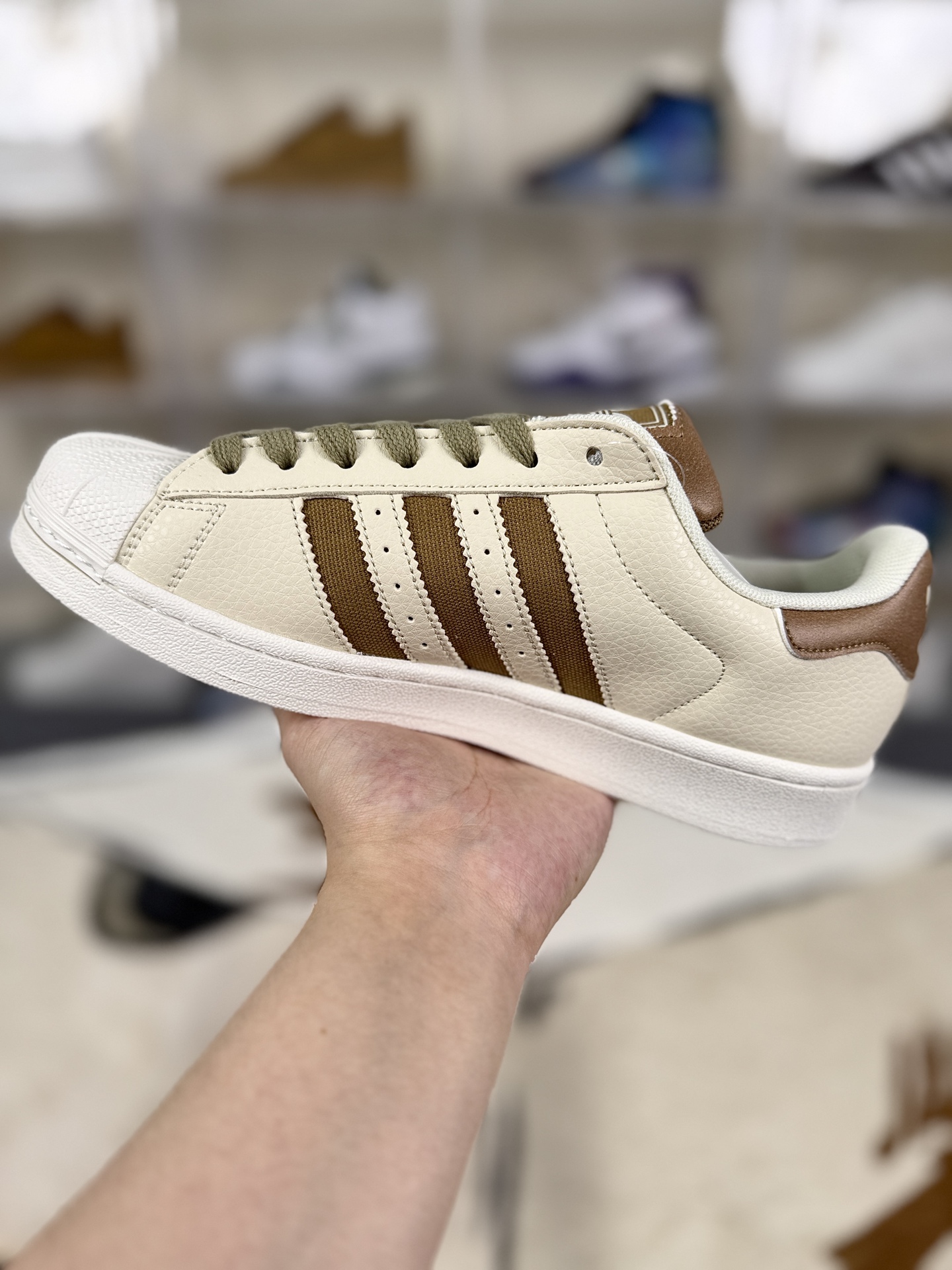 Adidas Originals Superstar Low Top Sneakers - Classic Comfort & Style, Unisex 3 i1756748560758 23 0 1