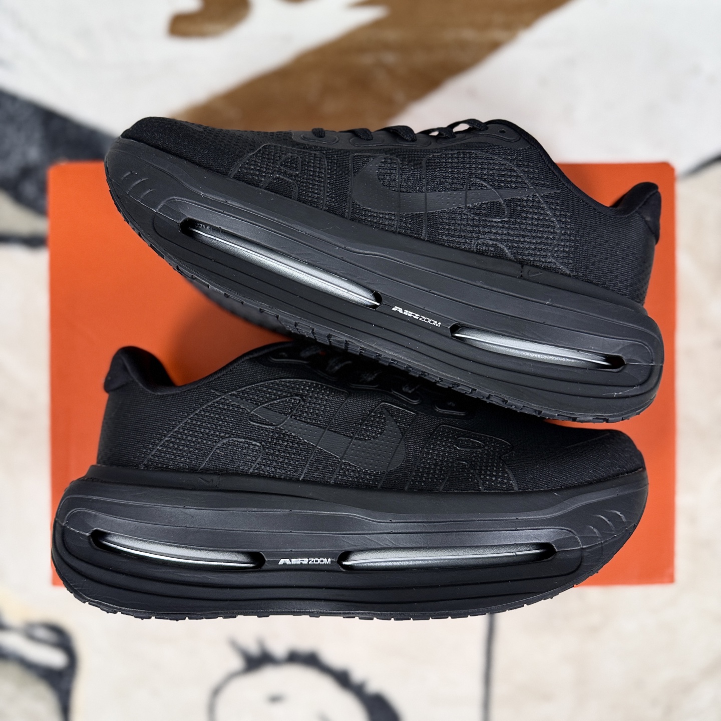 Nike Vomero Premium Running Shoes - Black, Cushioned, and Breathable 8 i1756836088830 7116 0 7