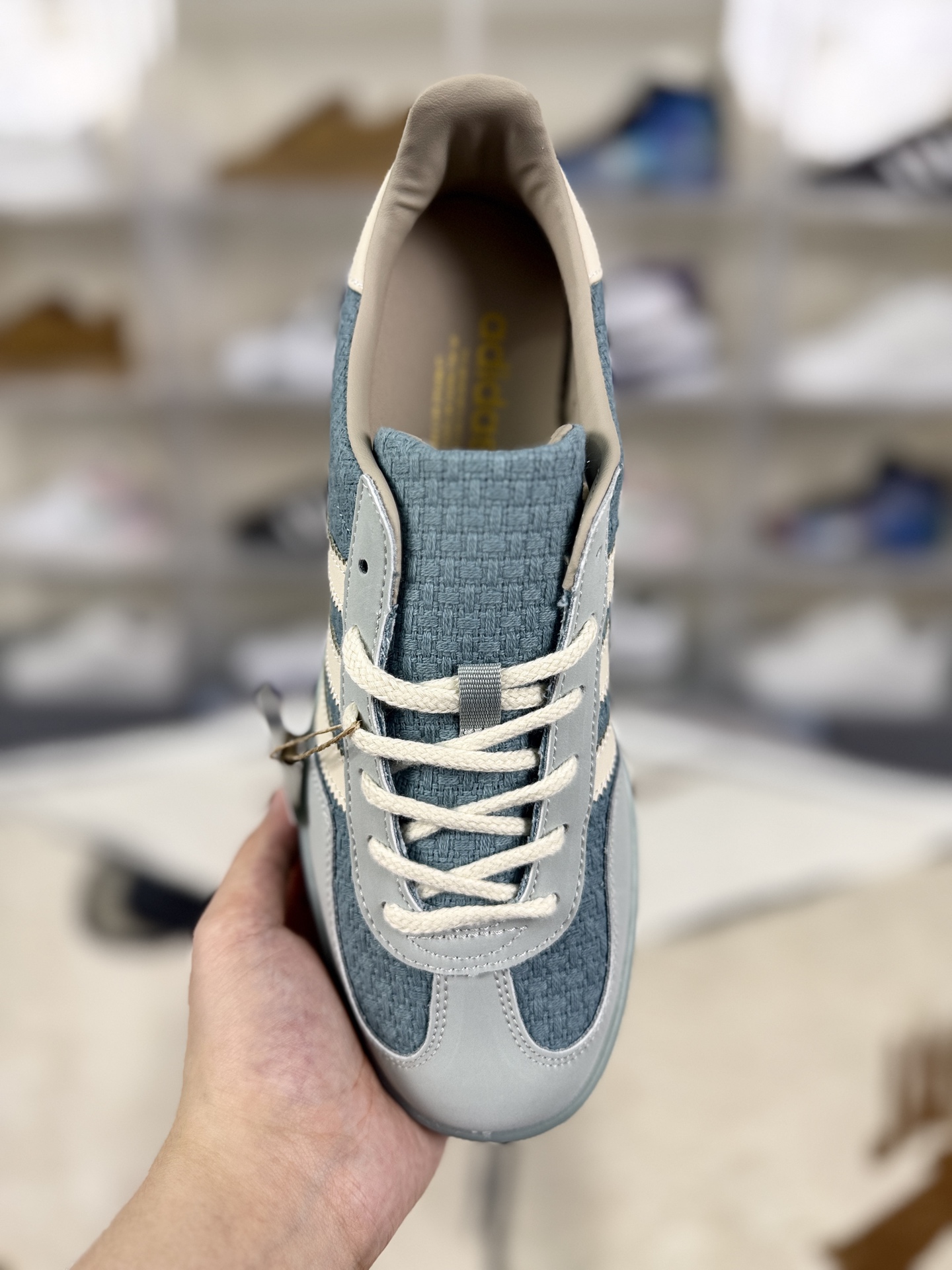 Adidas Originals Gazelle Indoor Low-Top Sneakers - Unisex, Light Blue 4 i1756920845711 6011 0 3